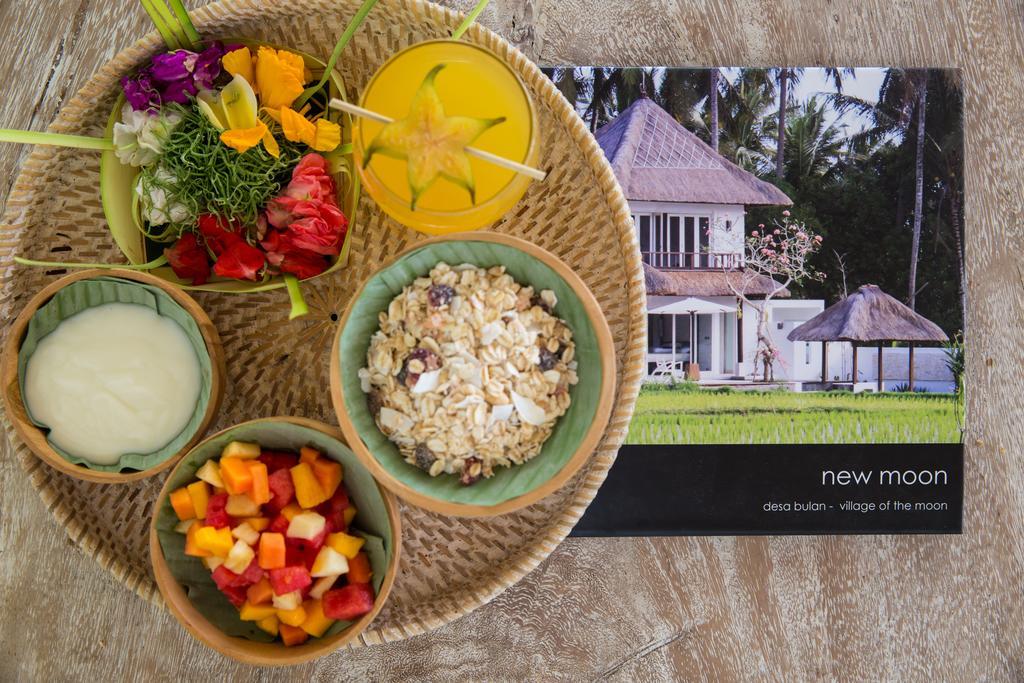 New Moon Villa อูบุด ภายนอก รูปภาพ