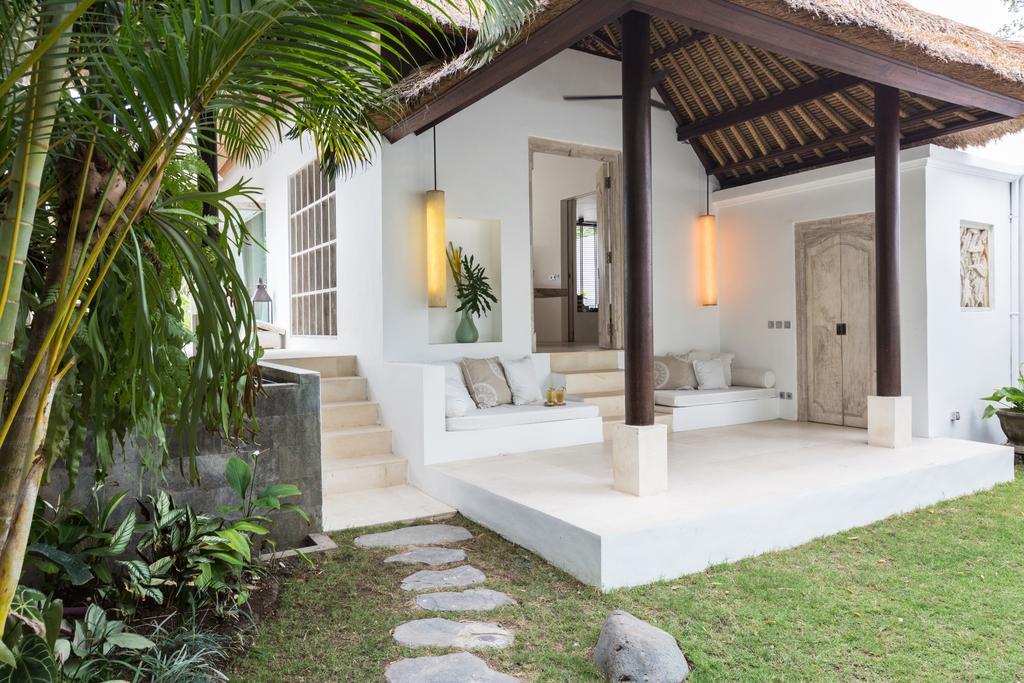 New Moon Villa อูบุด ภายนอก รูปภาพ