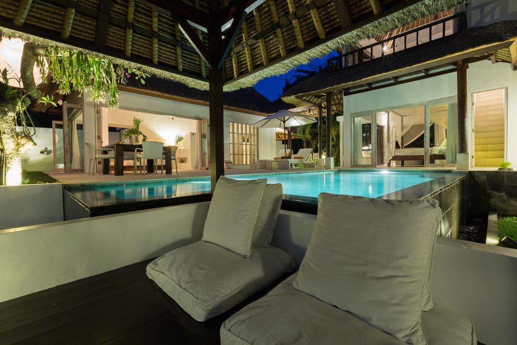 New Moon Villa อูบุด ภายนอก รูปภาพ